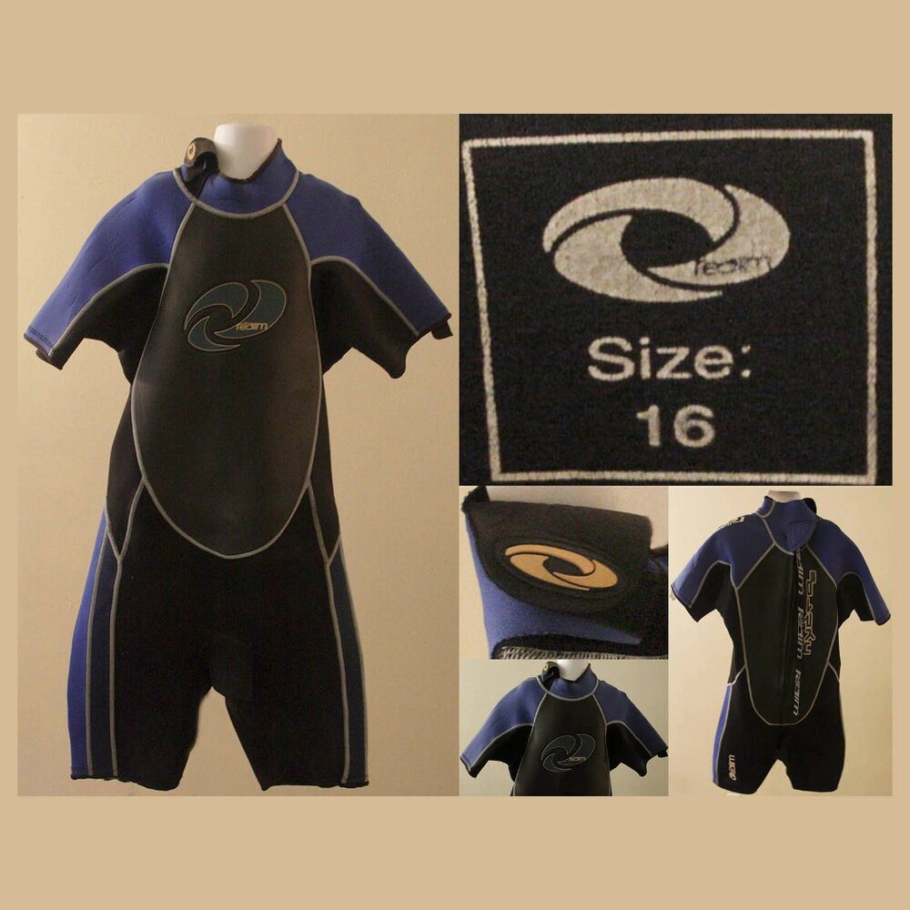 The Realm Wetsuit Youth Size 16, Black And Blue